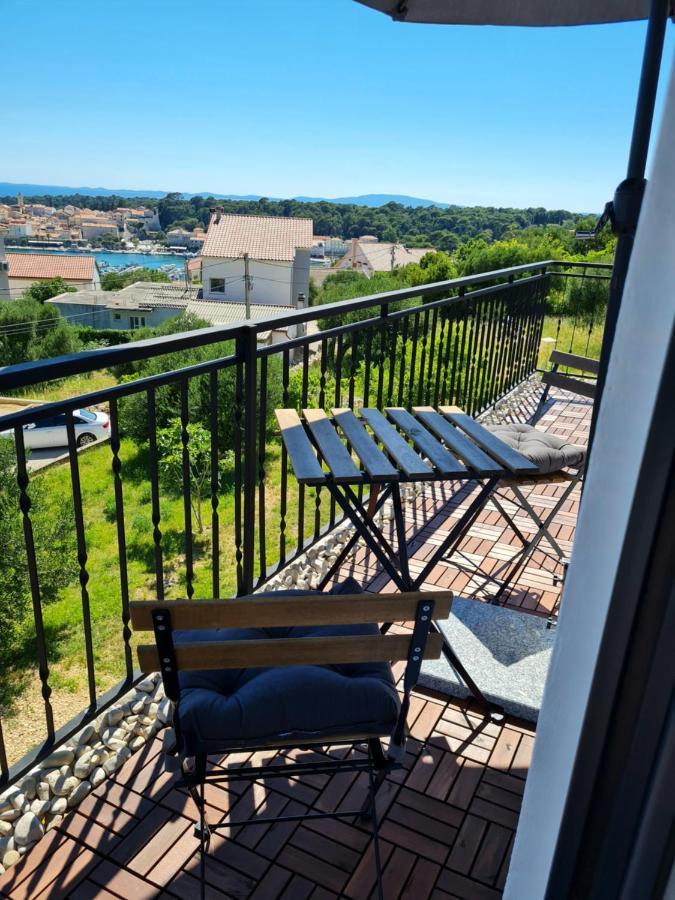 Modern Studio With A Beautiful View Rab Town Eksteriør billede