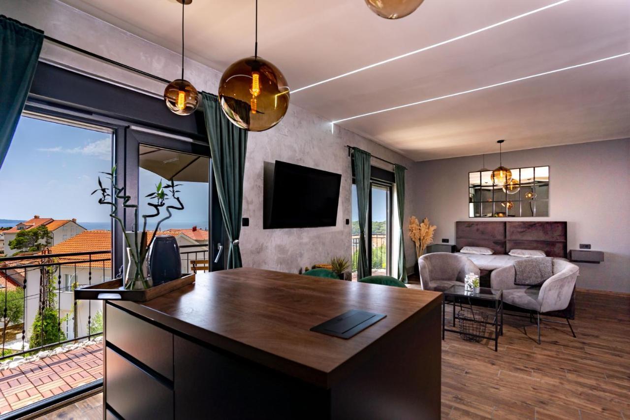 Modern Studio With A Beautiful View Rab Town Eksteriør billede